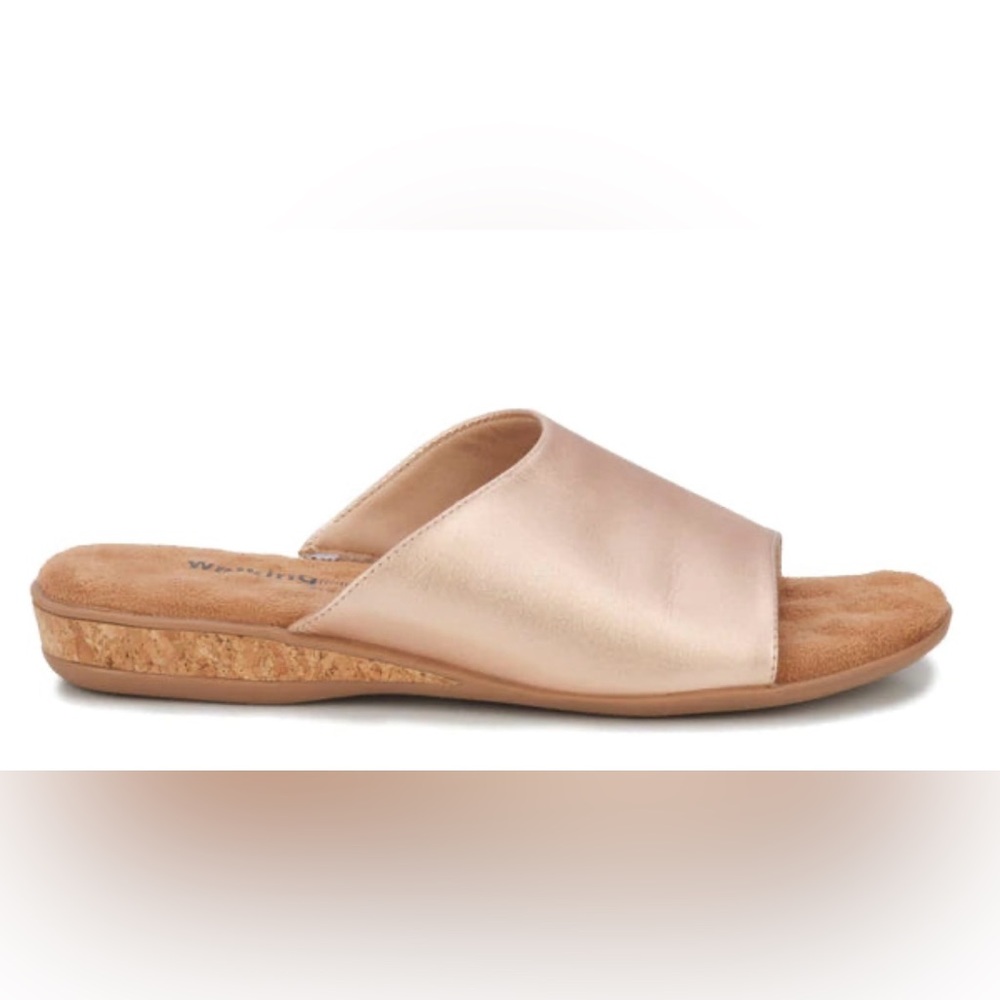 Walking Cradles Cam Soft Leather Sandals in Rose Gold size 9M